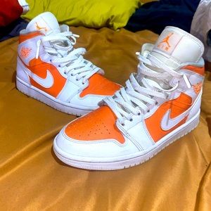 Air Jordan 1 Bright Citrus